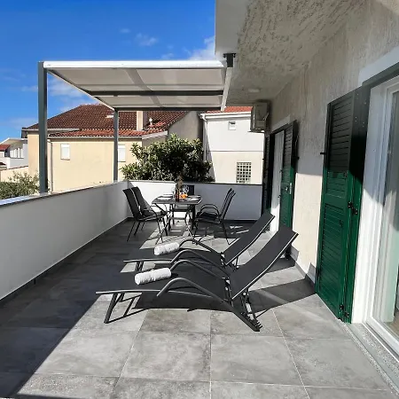 Apartman Nino Brodarica (Sibenik-Knin)