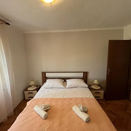 Nino Brodarica (Sibenik-Knin)