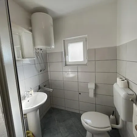Apartment Nino Brodarica (Sibenik-Knin)